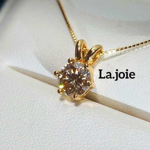 最高品質 ”シャンパンカラー”【1ct】モアサナイト 人工ダイヤ