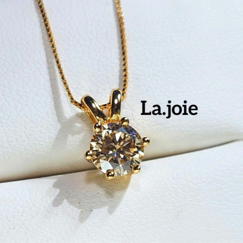 最高品質 ”シャンパンカラー”【1ct】モアサナイト 人工ダイヤ