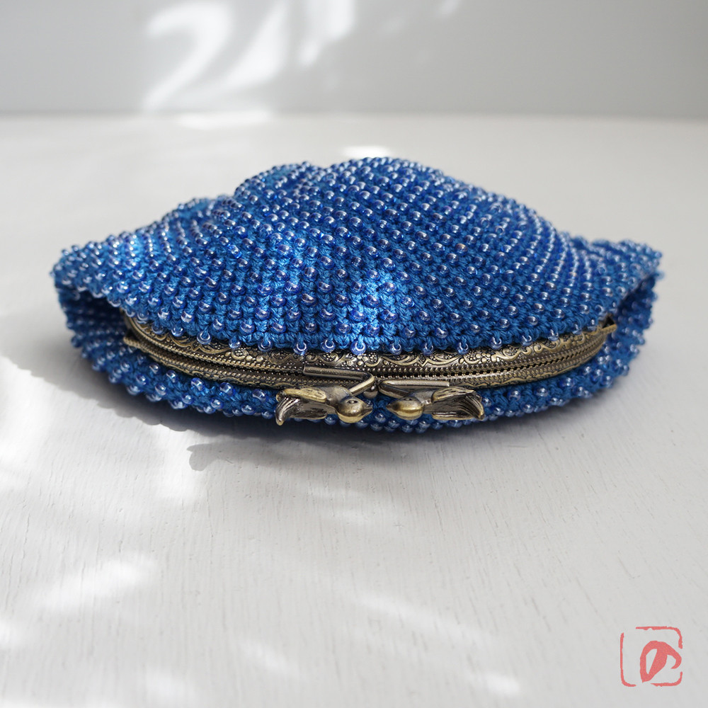 ばあば ⁛ つぶつぶガラスビーズのさらに大き目がま口（Tyltyl ・2137）