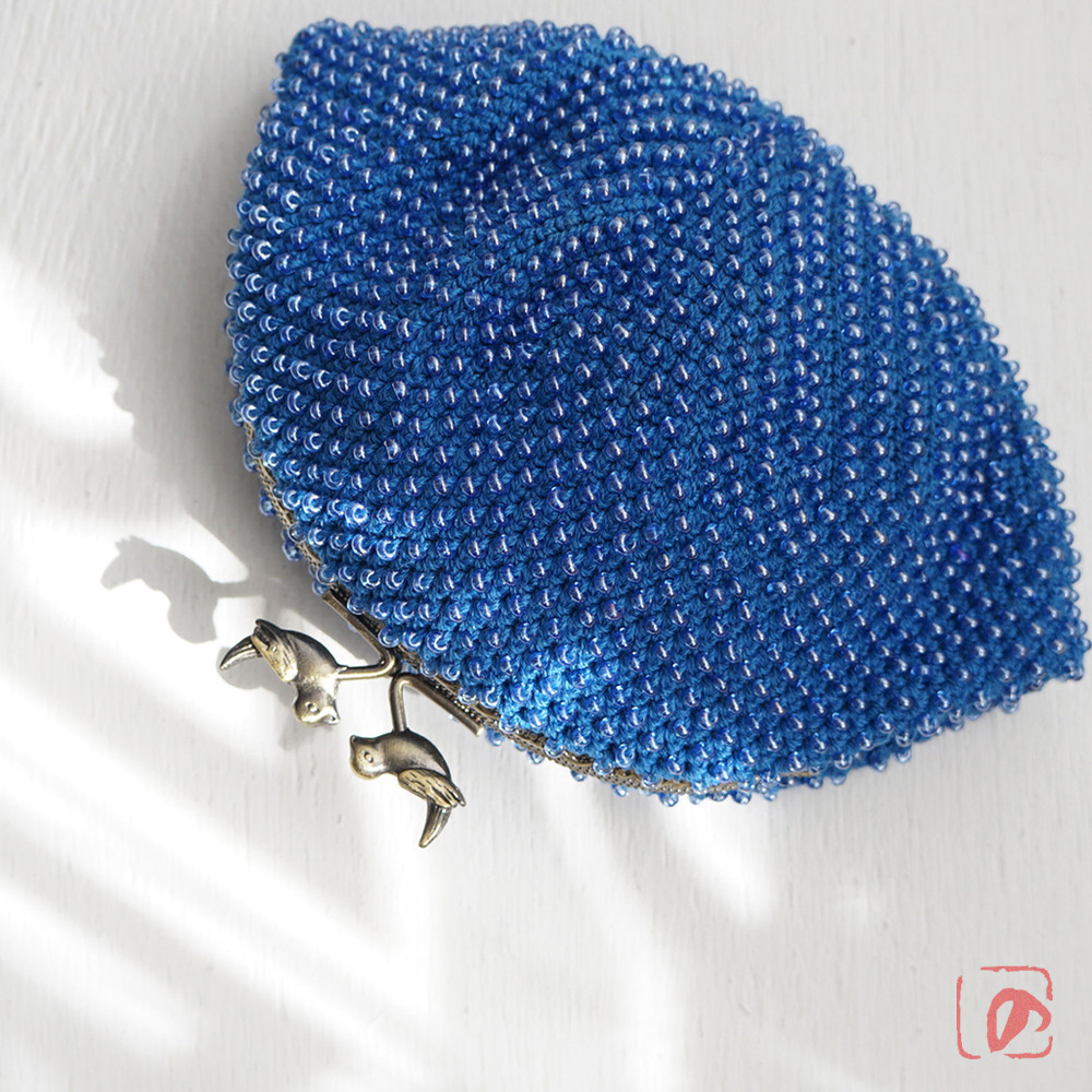 ばあば ⁛ つぶつぶガラスビーズのさらに大き目がま口（Tyltyl ・2137）