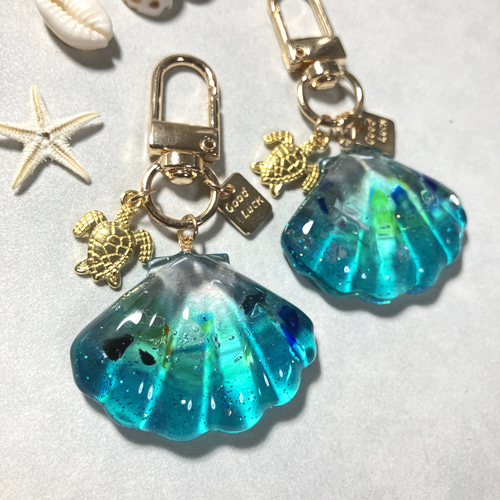 貝殻のキーホルダー 海レジン レジンキーホルダー 琉球ガラス