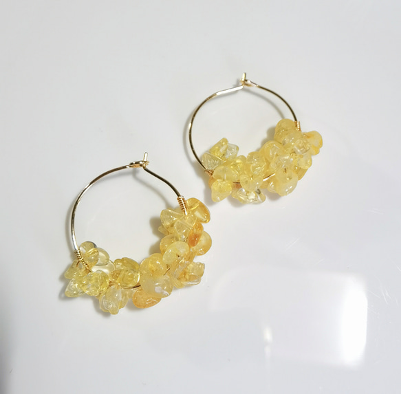 「陽だまりを耳元に 」天然シトリン　ピアス　 3枚目の画像