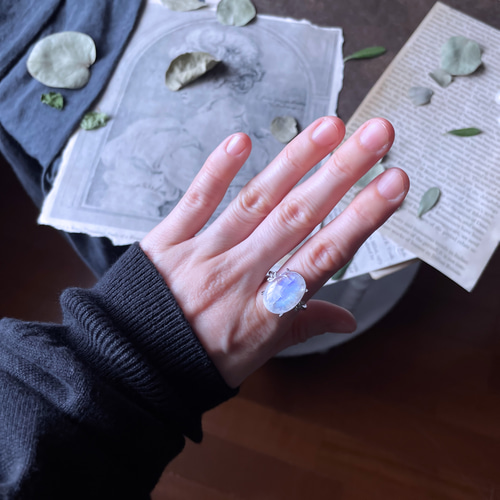 販売終了‼ silver925 レインボームーンストーン リング ＊ 大粒 指輪