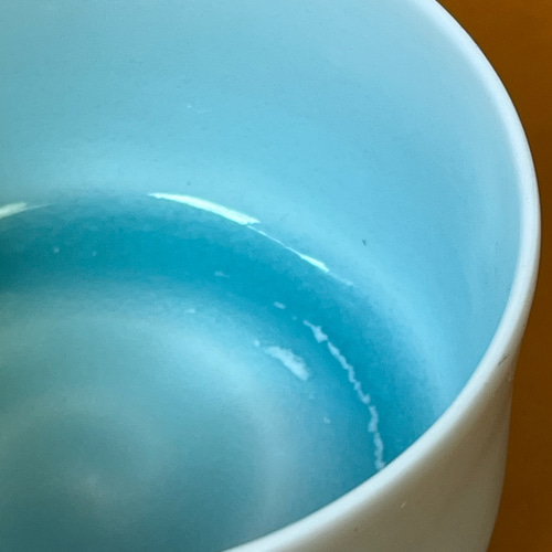 クラフトコンペ大賞受賞作家がつくる】ガラス質の透明なブルーの層に