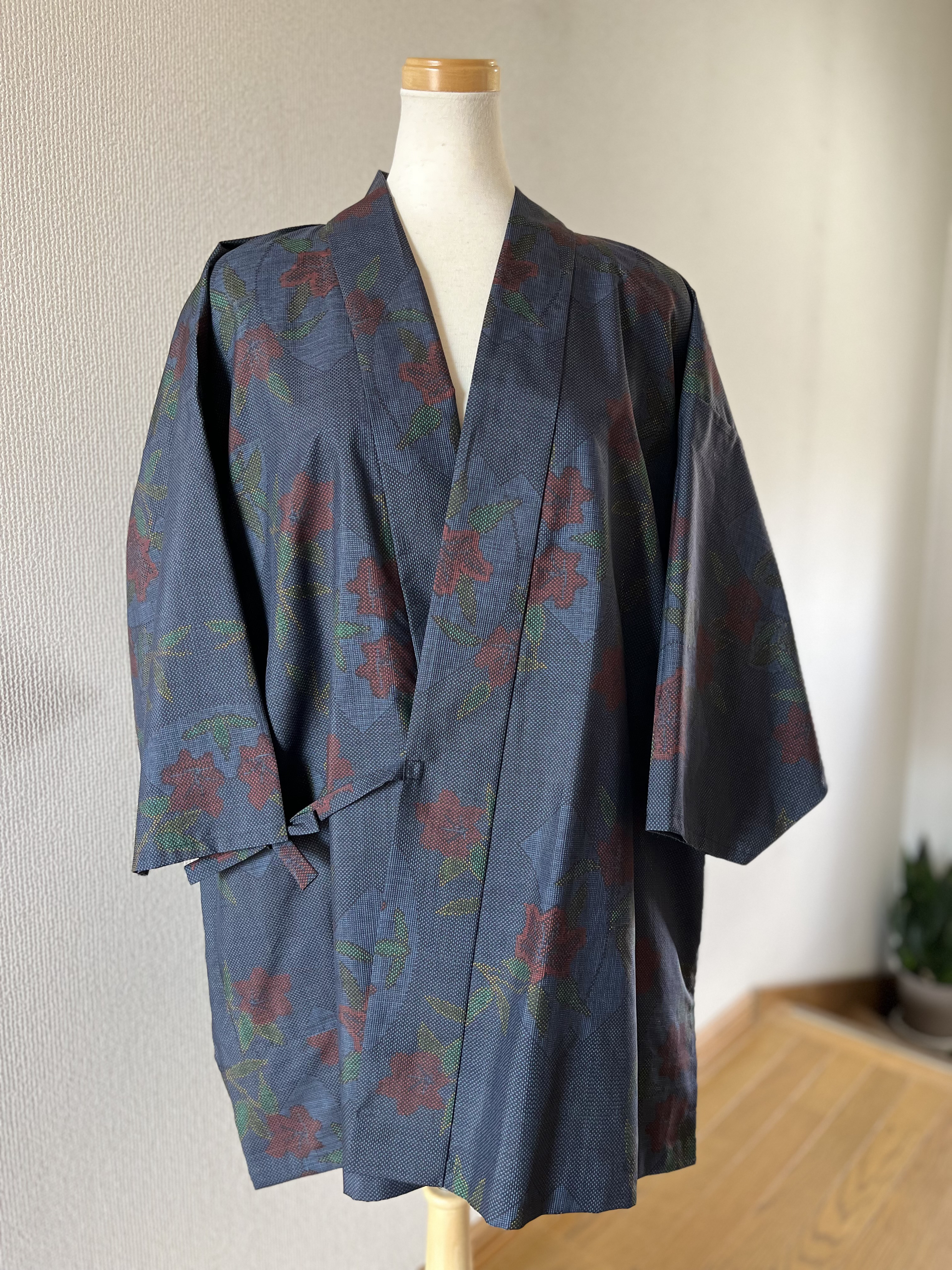 大島紬　着物リメイク　作務衣　シルク上衣　現品限り　簡単和服　着物モダン 7,548円