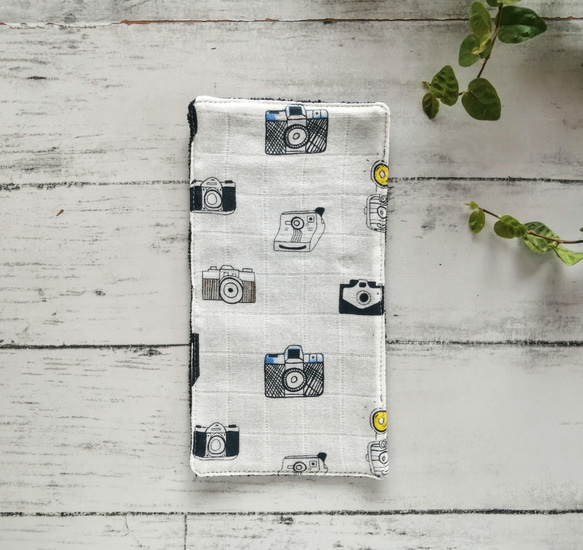 カメラ柄　ハーフハンカチ　ガーゼハンカチ　タオルハンカチ　ミニタオル　ダブルガーゼ　マイクロファイバー　名入れ　 4枚目の画像