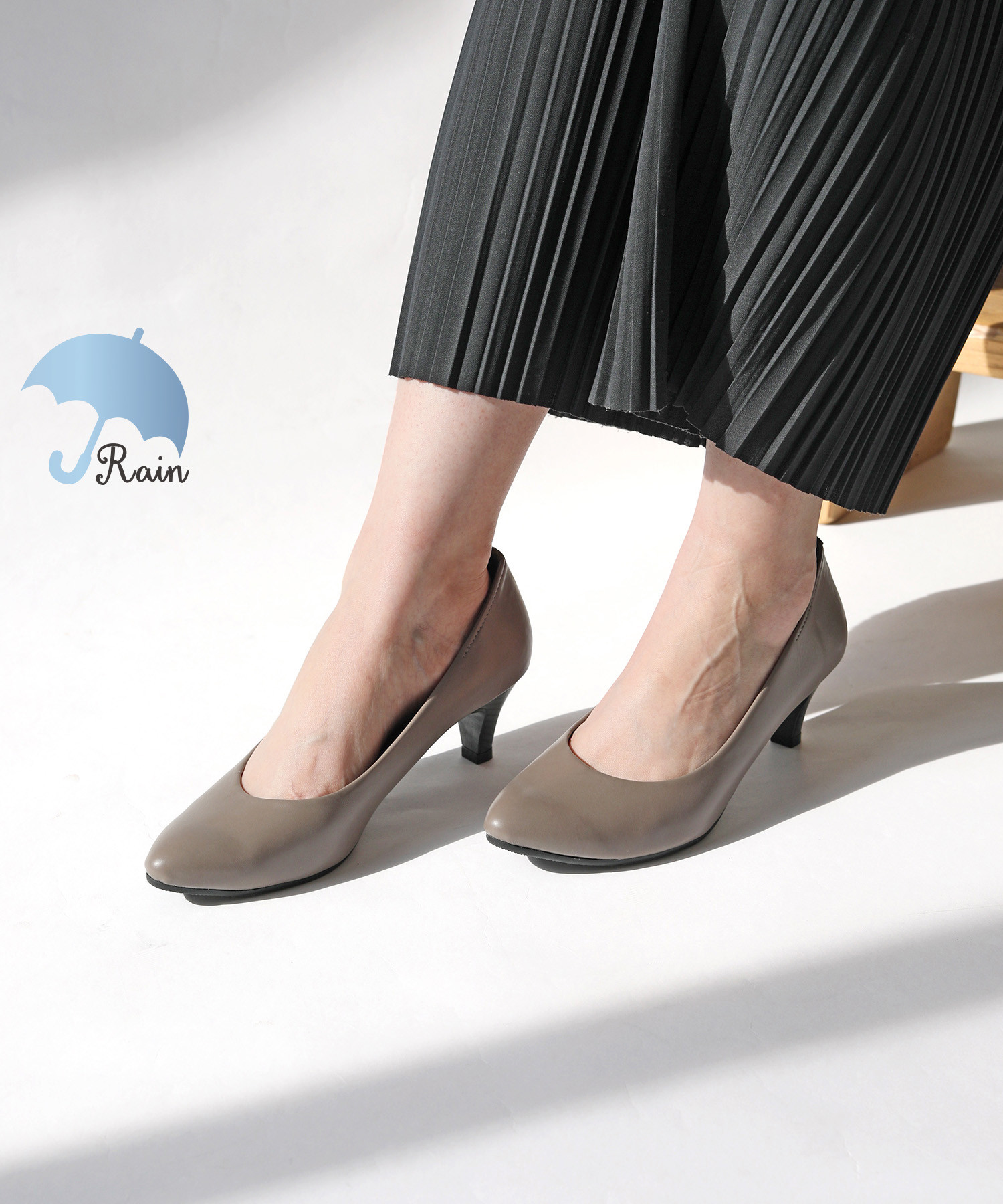 【日本製】1足は欲しい！プレーンパンプス♪年中使える晴雨兼用パンプス！ポインテッドトゥパンプス【22cm-25cm】