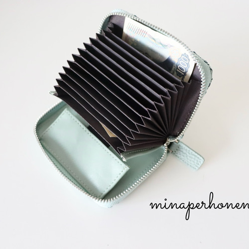 お札が折れない 小銭出しやすい カードたくさん ミナペルホネン ミニ