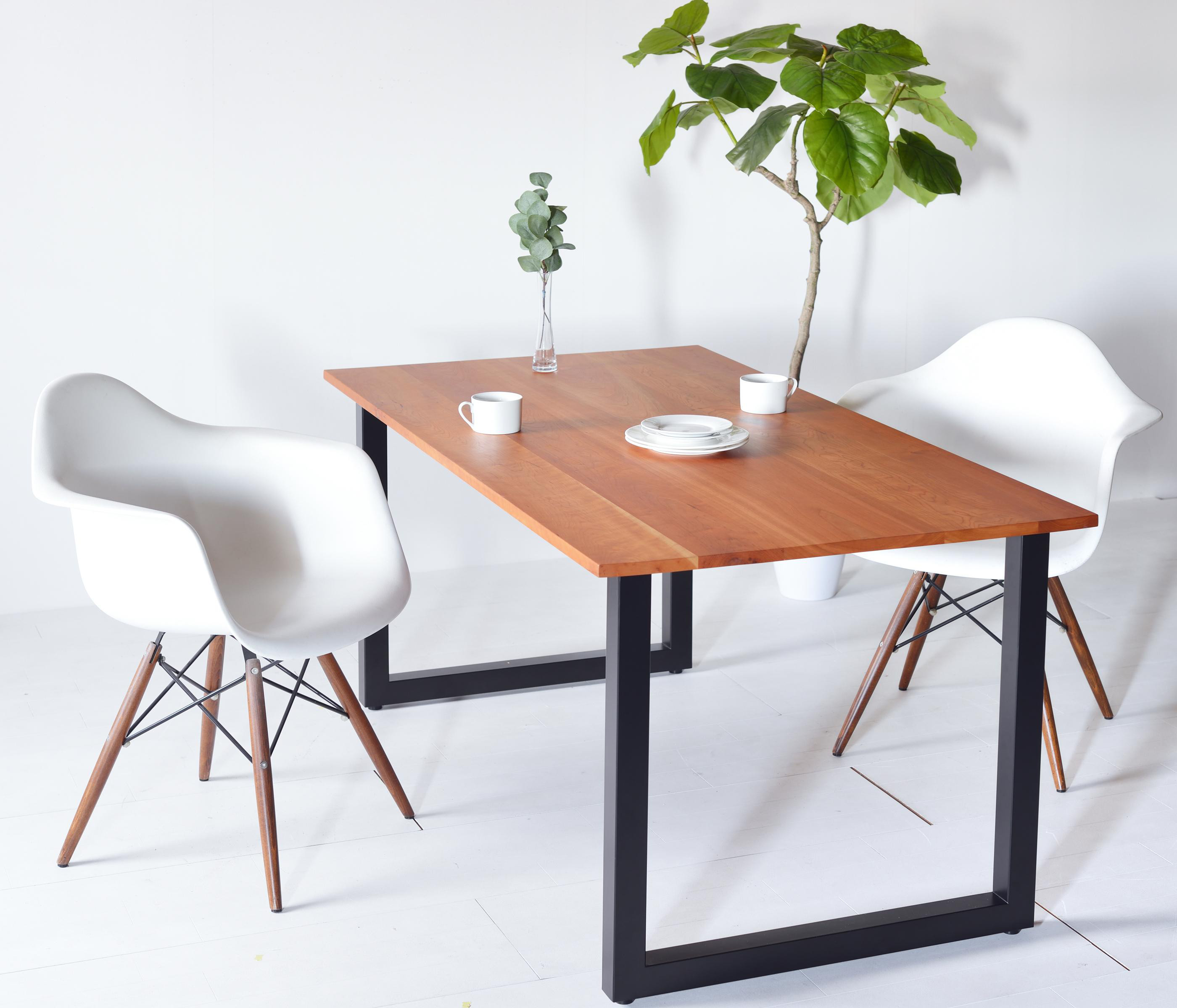 【インダストリアルな鉄脚がクール！】TEZUダイニングテーブル160 チェリー アールテック 59,840円