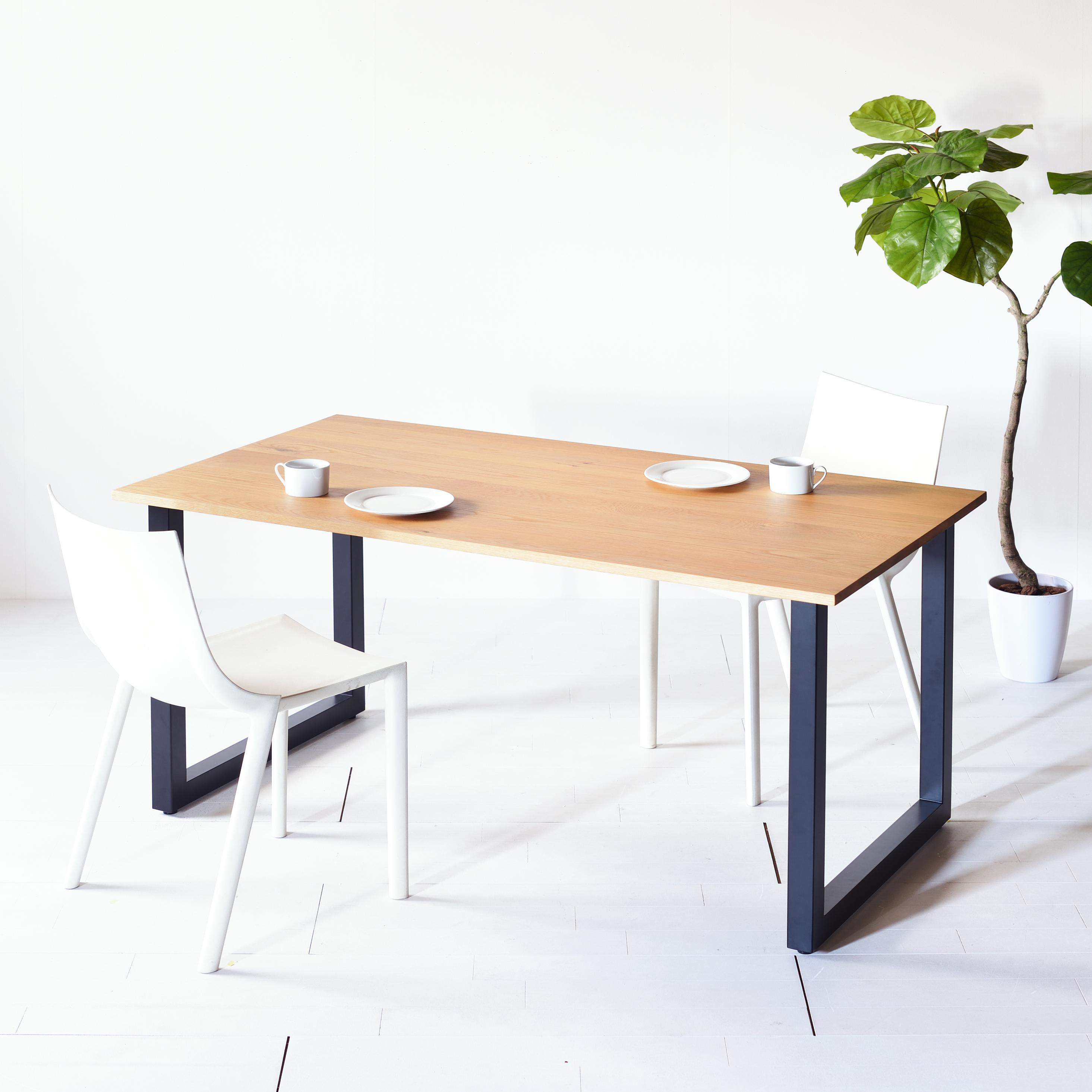 【インダストリアルな鉄脚がクール！】TEZUダイニングテーブル150 オーク アールテック