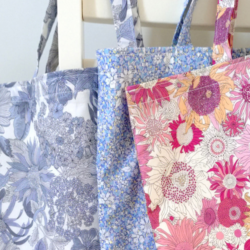 再販】 インドネシアバティック A4肩掛けバッグ ハンドメイド