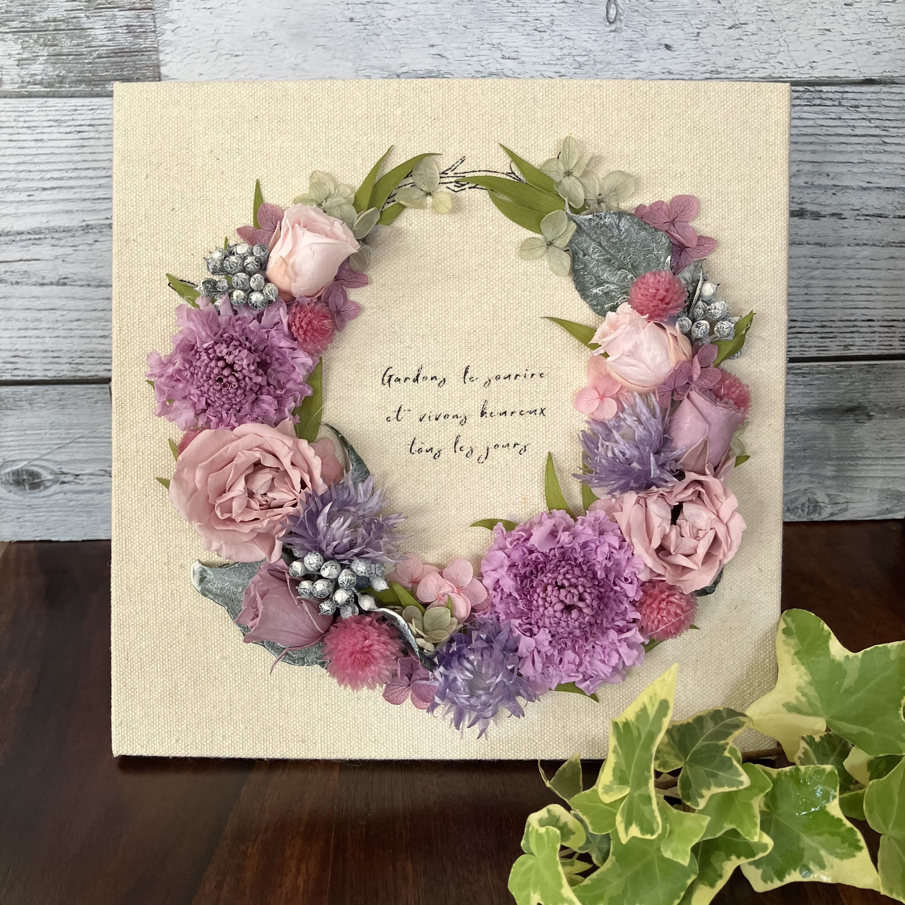 スカビオサ　ローズ　パープル　キャンバスフレームM  プリザーブドフラワーアレンジメント