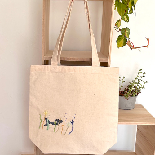 ハンドメイド 刺繍 ハ― ブガ― デンのト― トバック 刺繍のトートバッグ＊ハーブガーデン トートバッグ RUKO 通販