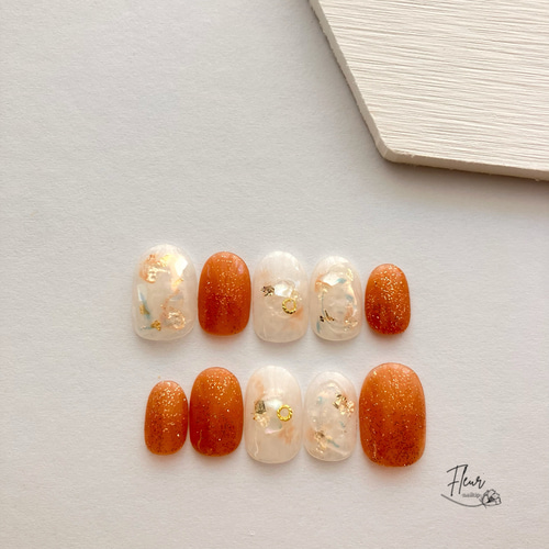 くすみオレンジ×シェル ネイルチップ／ぷっくり／上品ナチュラル