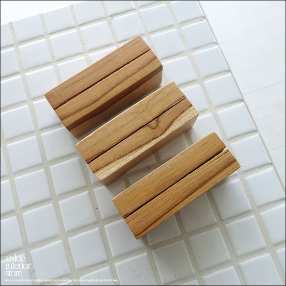 チーク無垢材 カードスタンドL8cm カードホルダー カード立て 店舗用品 名刺立て 値札立て L8cm x H3cm 5枚目の画像