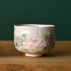 楽入窯 吉村楽入 作 楽焼紫陽花画茶碗 共箱 茶道具 2025初夏 新作 楽焼〚三色紫陽花〛抹茶碗 楽入印 贈り物 茶道具