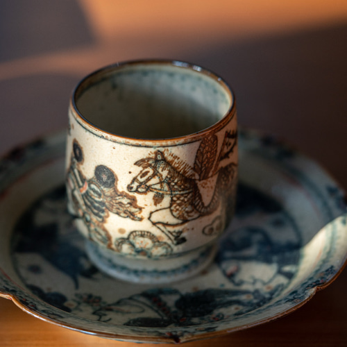 詩瓷集2025新作 景徳鎮手描き染付｜中国伝統民芸-切り紙模様 コーヒー