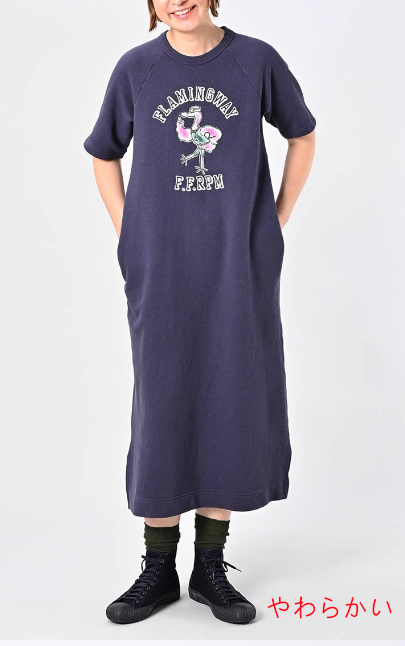 2025春夏新作刺繍フラミンゴアルファベットプリントサイド開叉で細めのモーグル半袖ワンピース女