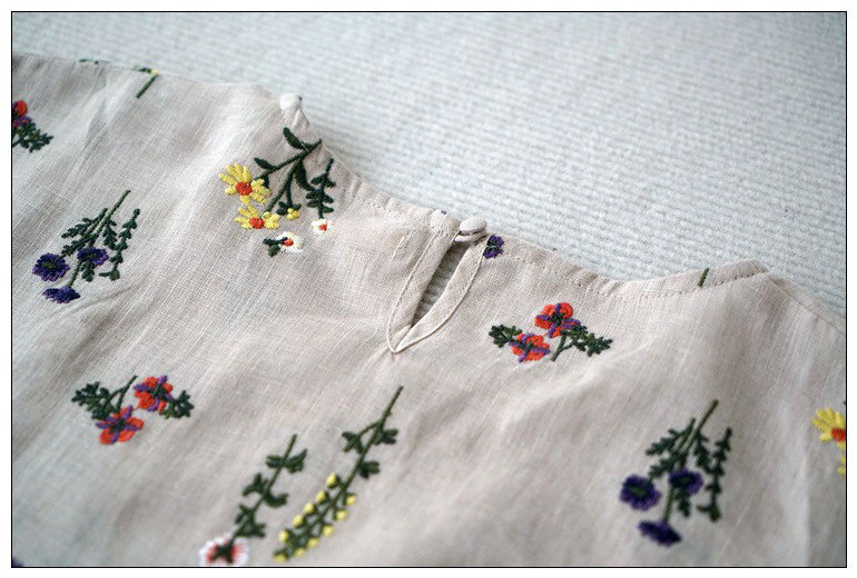 リネン100％花総刺繡ポケット付シンプルな大人可愛い七分袖ワンピース♪