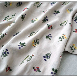 リネン100％花総刺繡ポケット付シンプルな大人可愛い七分袖ワンピース♪ 4枚目の画像