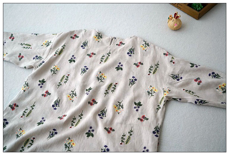 リネン100％花総刺繡ポケット付シンプルな大人可愛い七分袖ワンピース♪