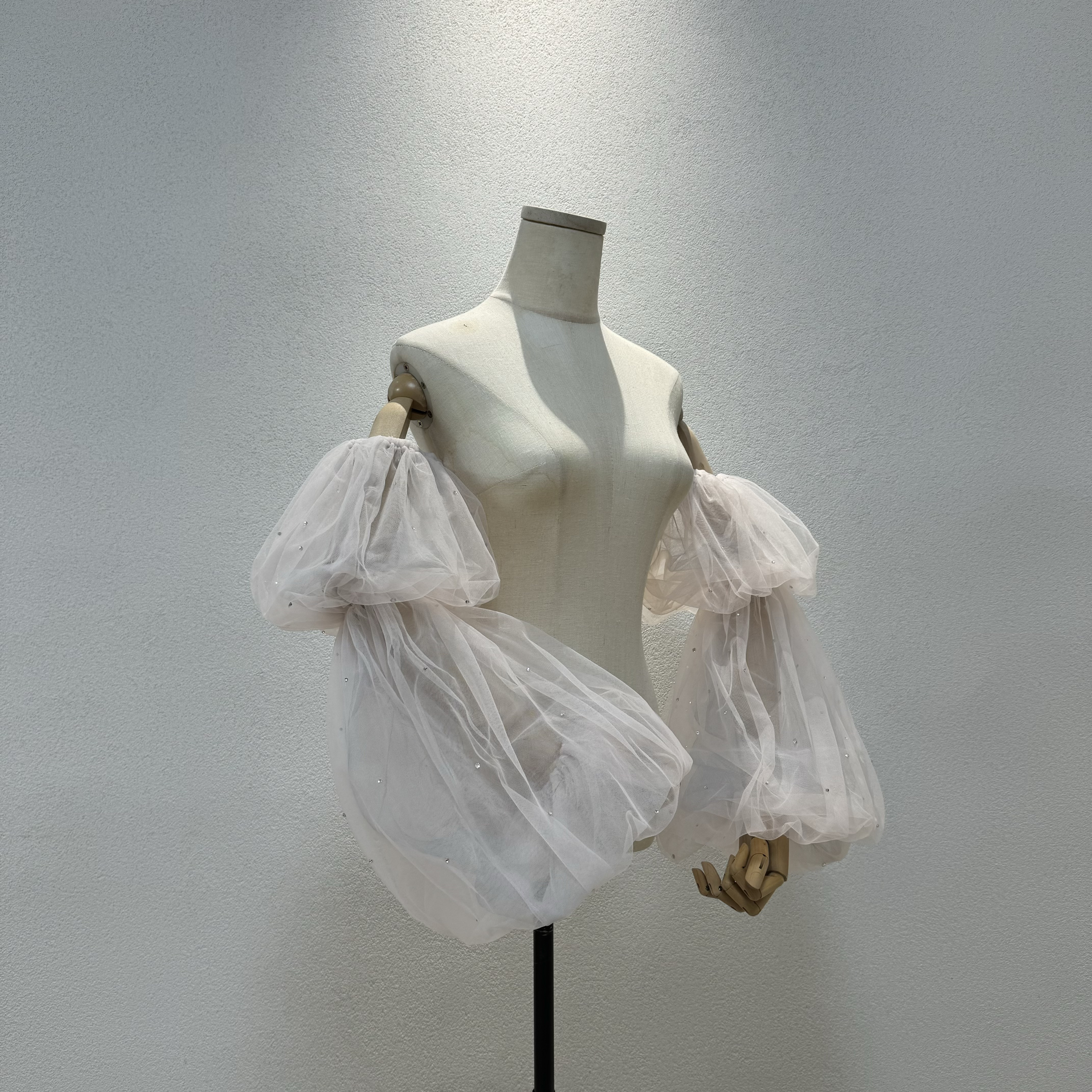 上質！可愛いピンク　ストーン　多層チュール　ふわふわ袖　二の腕カバー　長袖　透ける袖　サイズオーダー可能　取り外し可能