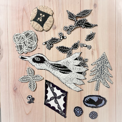 ミナペルホネン　ネイビーブラック系パッチ　ボリュームスヌード　シルキーボア使用 ミナペルホネン ネイビーブラック系パッチ ボリュームスヌード