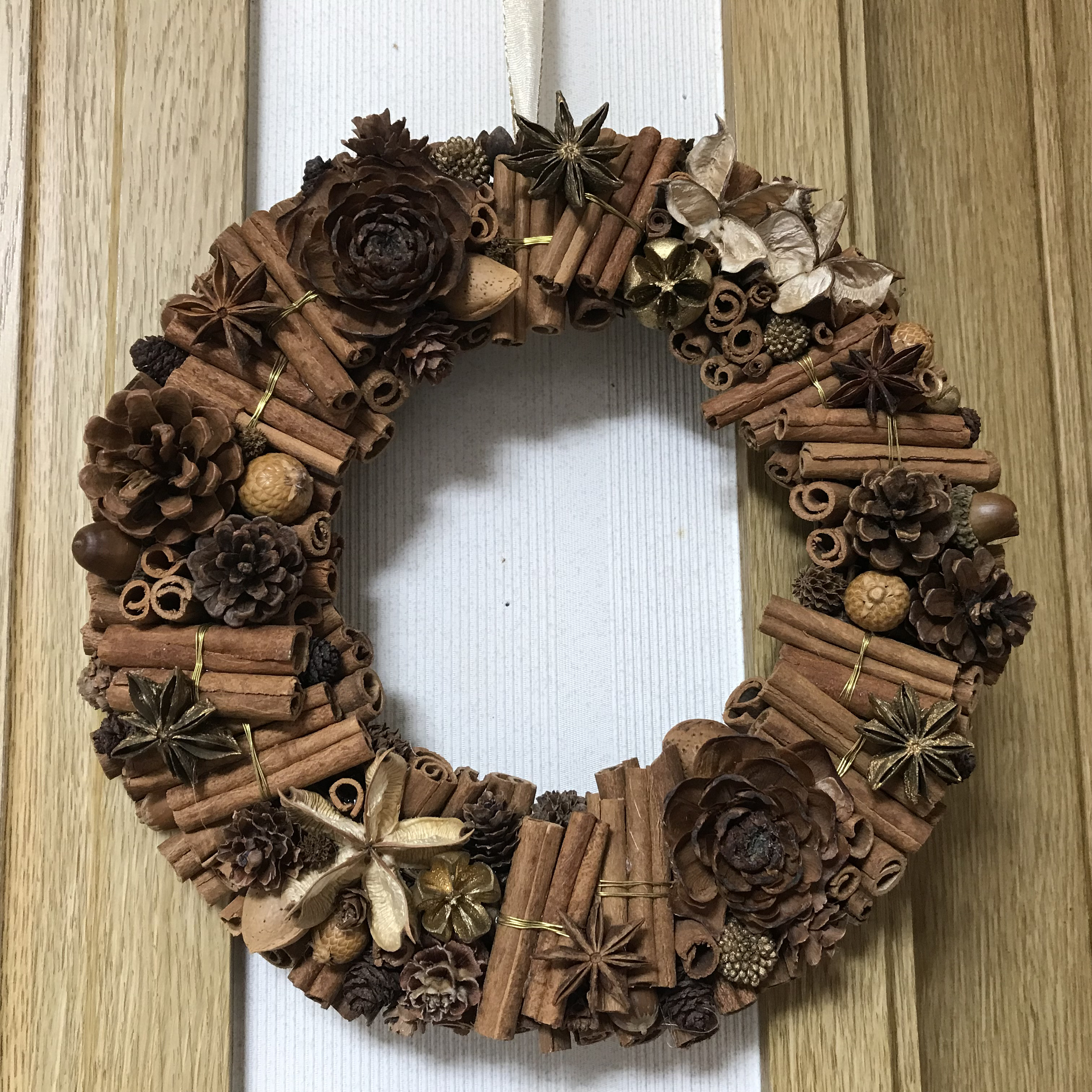 《X’masギフト》オールシーズン飾れるトロッケンゲビンデの香りのシナモンリース（2点限定）