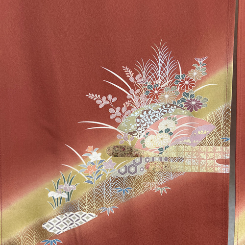 梅の花、着物リメイクーのれん、お部屋に縁！ 花柄暖簾ー素敵なお部屋に変身、着物リメイクのれん、1点物作品