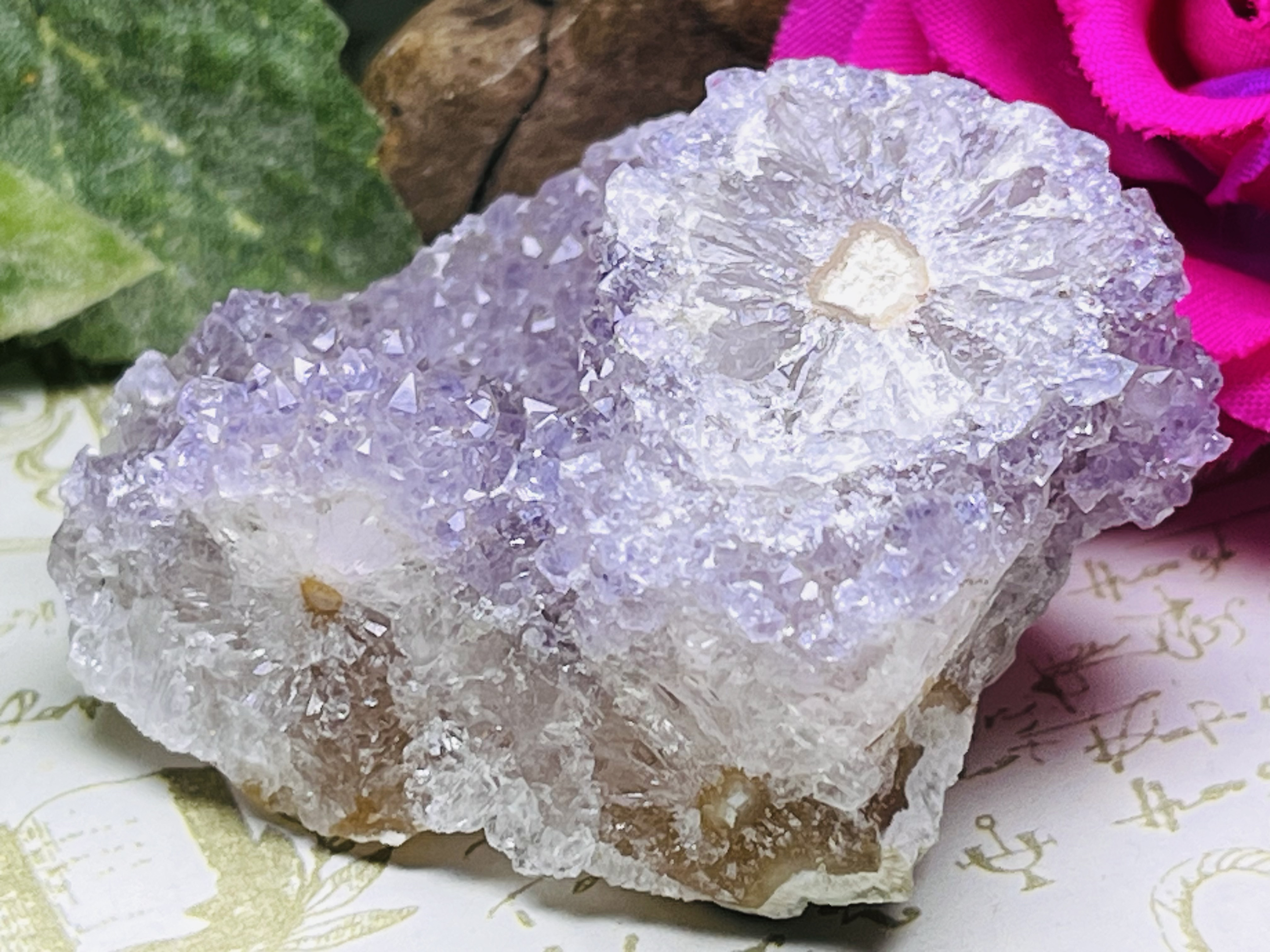 フラワー✨アメジスト　ラフストーン　原石　クラスター フラワーアメジスト 紫水晶 ラフストーン 原石 クラスター