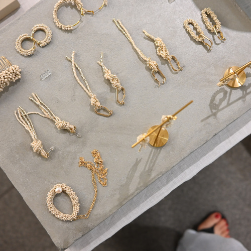 メランジノットピアス ピアス（その他） マカオン 通販 19325626