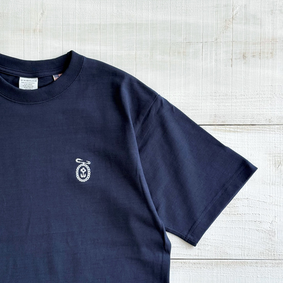 フラワーブローチ Tシャツ（ネイビー）【在庫限り】 9枚目の画像