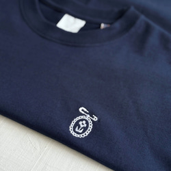 フラワーブローチ Tシャツ（ネイビー）【在庫限り】 10枚目の画像