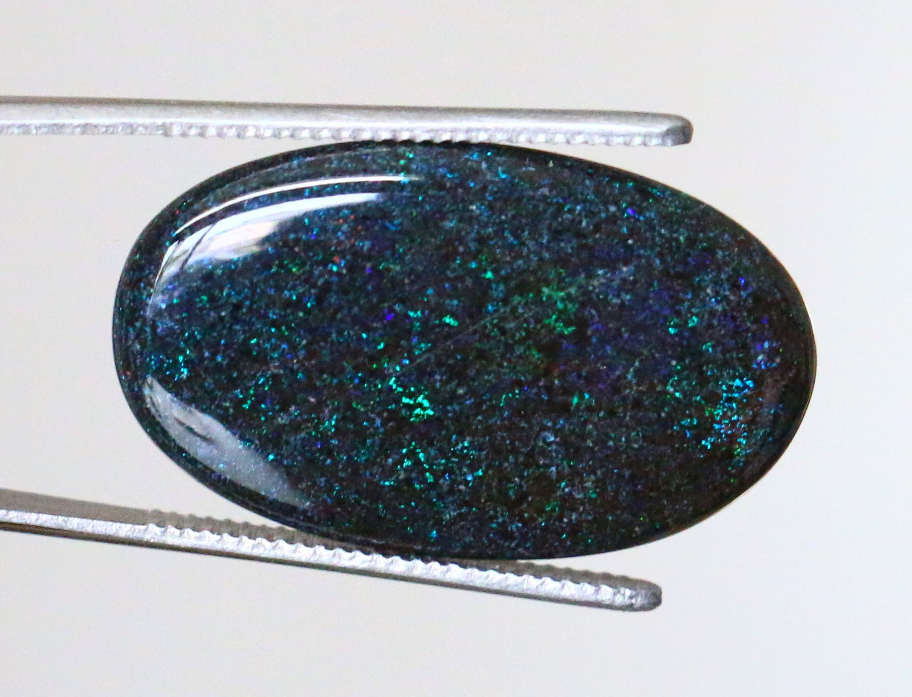 14.8ｃｔ　天然石　マトリックスオパール　オーバル　カボション