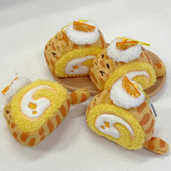 【ふわもこネコロール】　ネコのロールケーキ　ぬいぐるみ　ふわふわ　キーホルダー　ストラップ　癒しグッズ　プレゼント 7枚目の画像