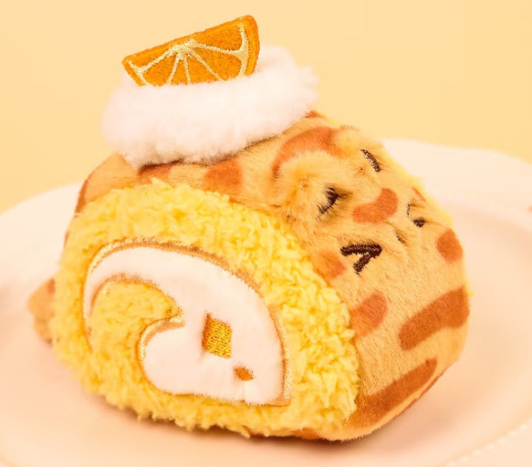 【ふわもこネコロール】　ネコのロールケーキ　ぬいぐるみ　ふわふわ　キーホルダー　ストラップ　癒しグッズ　プレゼント 4枚目の画像