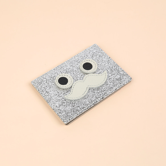 [金屬箔鬍鬚通行證盒/3 種顏色可選] 一款引人注目且時尚的 IC 通行證盒/通行證夾，可陪伴您出行 第3張的照片