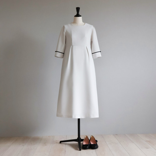 オケージョンシーンに◎】グログランリボン付き ハイウエスト切り替え