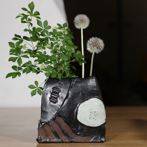 赤津焼花入／俊治造／鉄釉印花入／一輪差し 赤津焼花入／俊治造／鉄釉印花入／一輪差し 2025年最新】Yahoo!