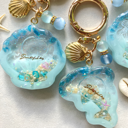 【ゆきゆっきー❄様】983.天然石　琉球ガラス　雪　鹿　レジン　キーホルダー ゆきゆっきー❄様】983.天然石 琉球ガラス 雪 鹿 レジン