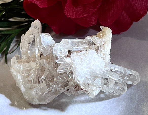 ヒマラヤ インド マニカラン産 レインボー 水晶 クラスター