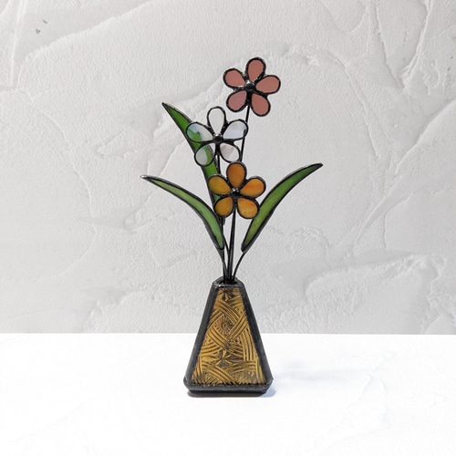 ステンドグラス枯れない花、きらっと華やかに艶めく癒しフラワー