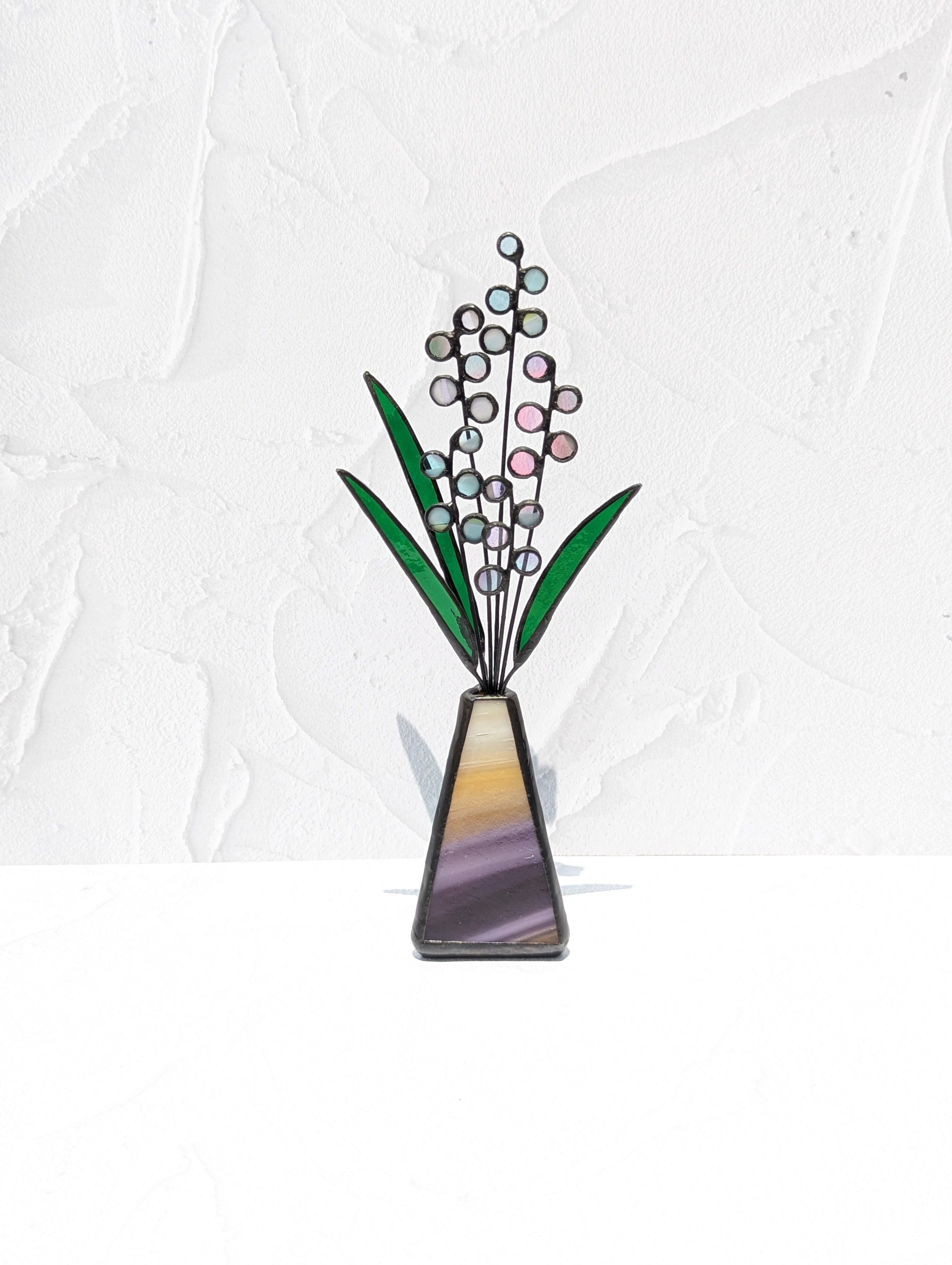 ステンドグラスのインテリアフラワー　枯れないお花　忙しい毎日にほっと一息つける空間を!