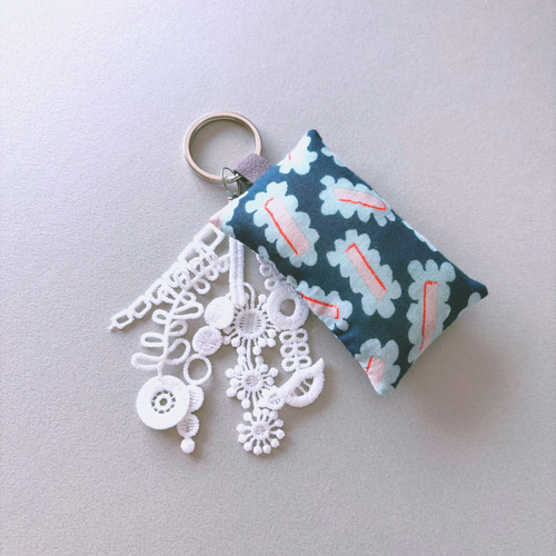 プチギフトにも！ミナペルホネン ハギレキーホルダーno.30 キーリング