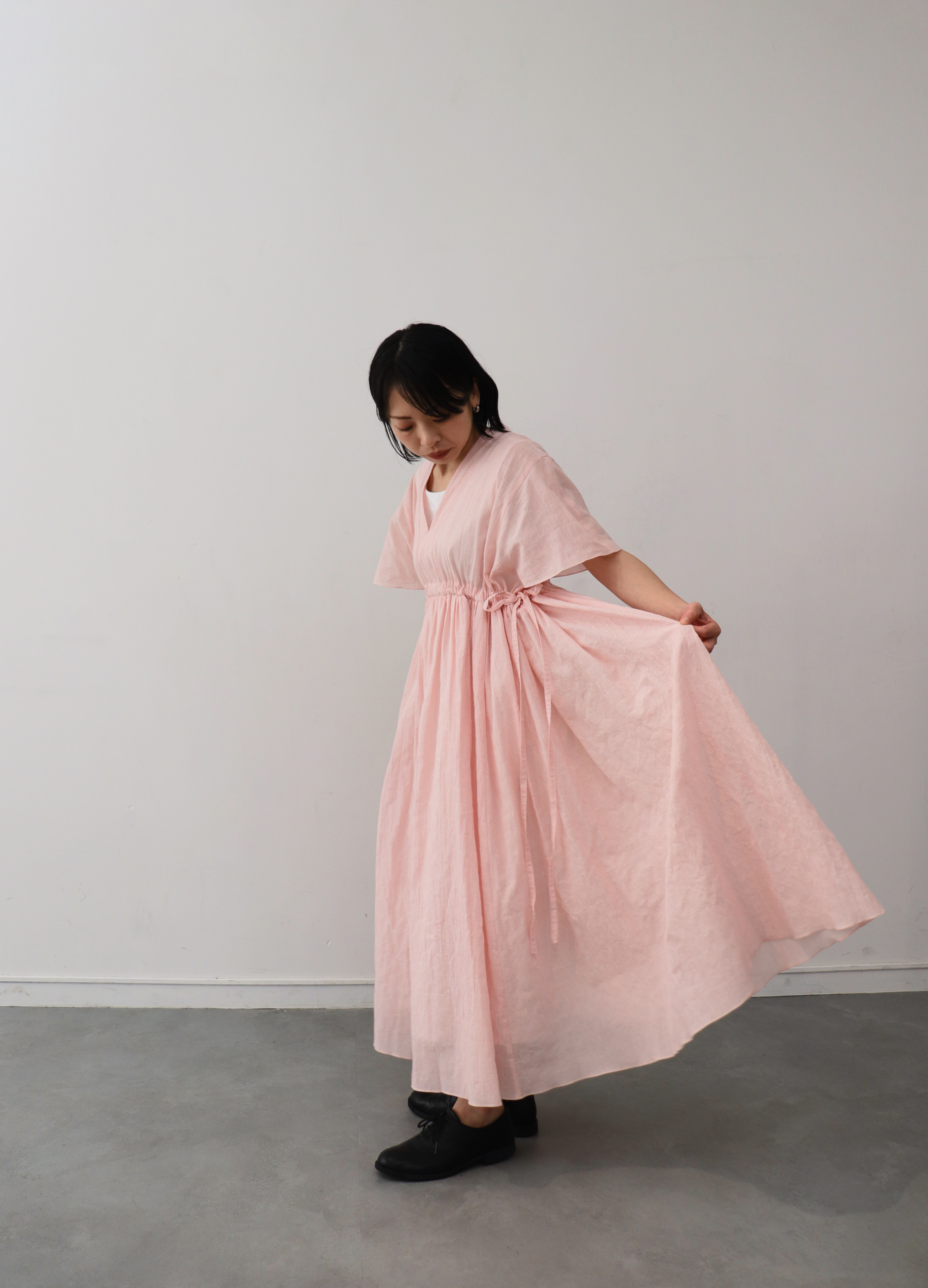 ワンピース　コットン　薄ピンスストライプ　　Sサイズ、Mサイズ