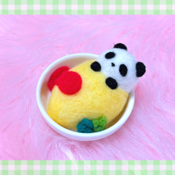 サンタになった雪だるぱん☆羊毛フェルトのふわふわパンダふわぱんの