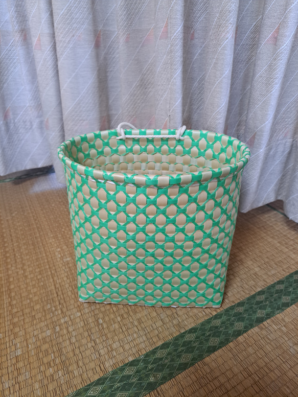 PPバンドかご(模様編みはけご 大)、収穫かご、プラカゴ 模様a-べ-緑