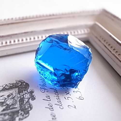 アンダラクリスタル タンザナイトファイアー アメリカ・シェラネバダ産