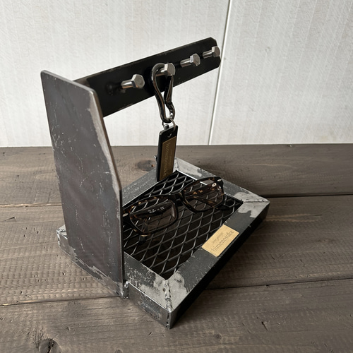 ☆送料込み☆アイアンキースタンド即購入OK 鍵　ラック　インテリア　雑貨　什器 ☆送料込み☆アイアンキースタンド即購入OK 鍵 ラック インテリア 雑貨