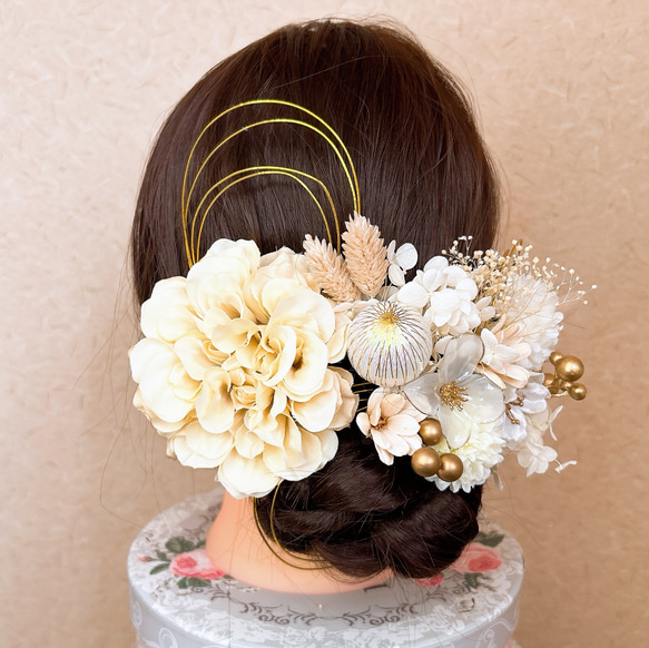 オフホワイトダリアとドライフラワーの髪飾り♡成人式 結婚式  着物 袴 和装 卒業式 ウェディング 4枚目の画像